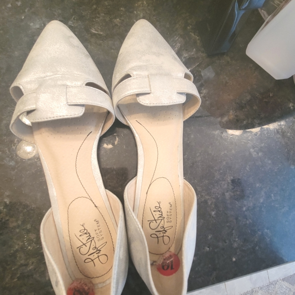 LIFE STRIDE | "Quinta" soft system Gray/silver Womens Comfort Flex Point Size 10